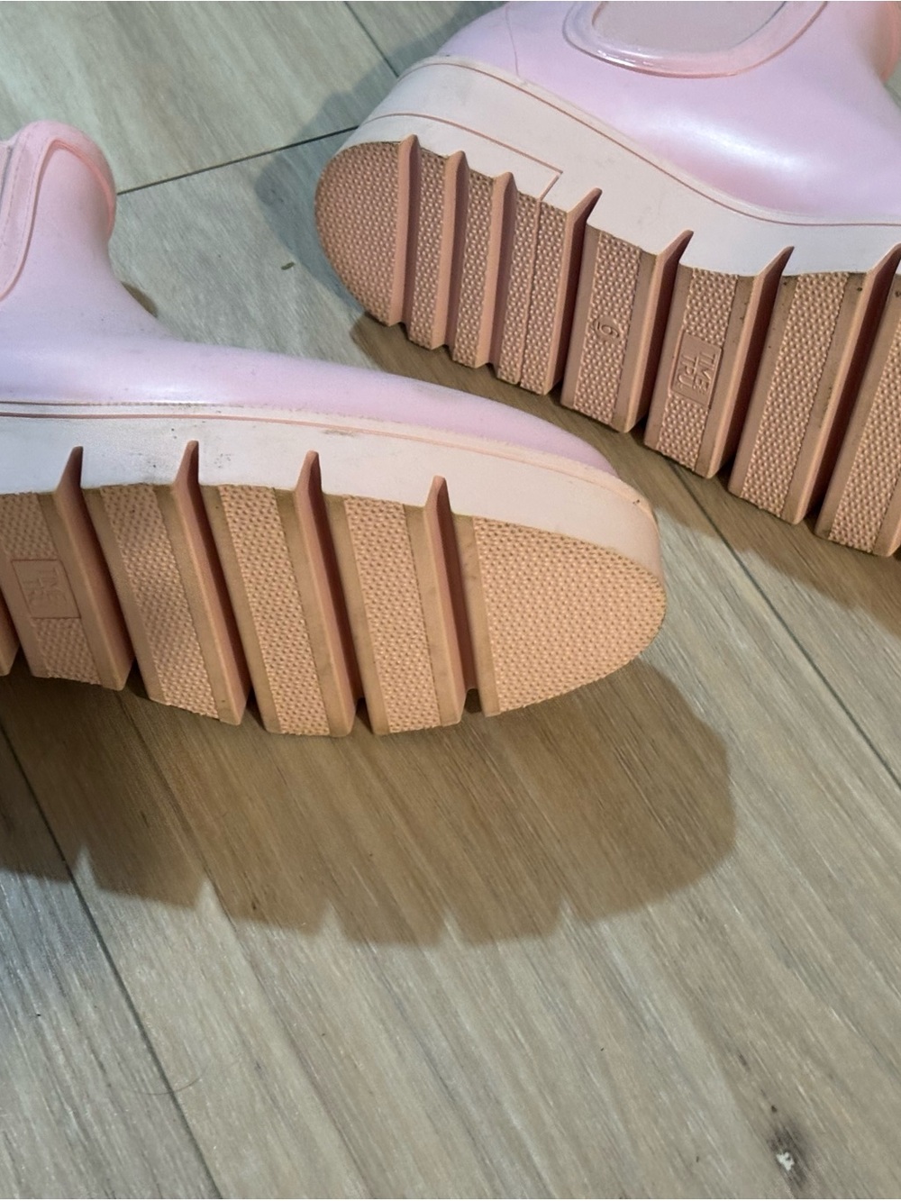 Time and Tru Pastel Pink Platform Rain Boots